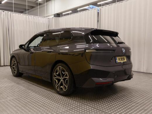 BMW iX vaihtoauto