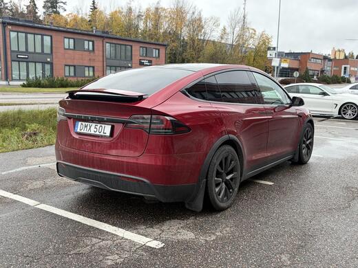 Tesla Model X vaihtoauto