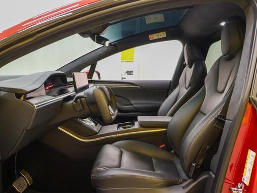 Tesla Model X vaihtoauto