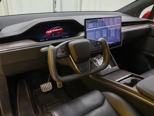 Tesla Model X vaihtoauto