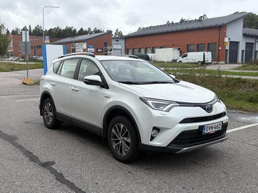 Toyota RAV4 vaihtoauto