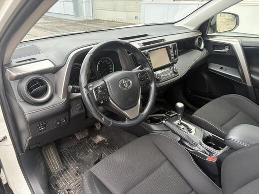 Toyota RAV4 vaihtoauto