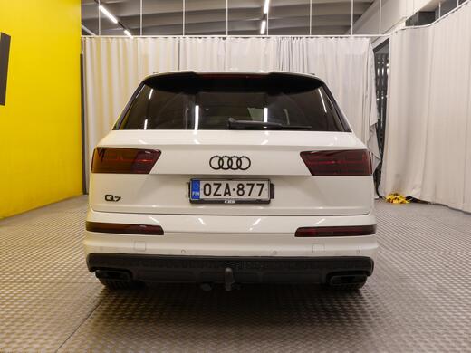 Audi Q7 vaihtoauto