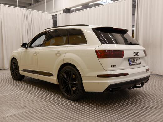 Audi Q7 vaihtoauto