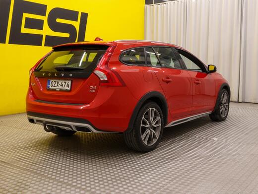 Volvo V60 Cross Country vaihtoauto