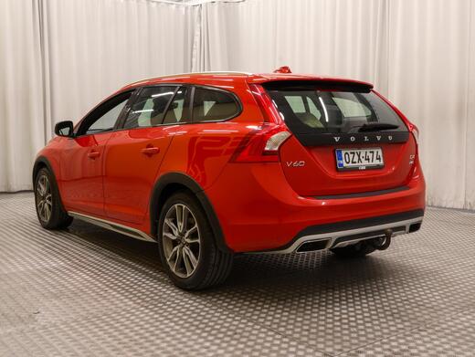 Volvo V60 Cross Country vaihtoauto