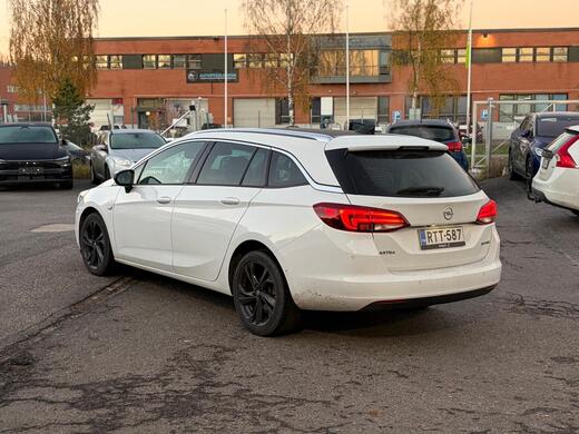 Opel Astra vaihtoauto