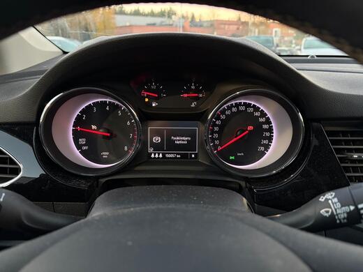 Opel Astra vaihtoauto