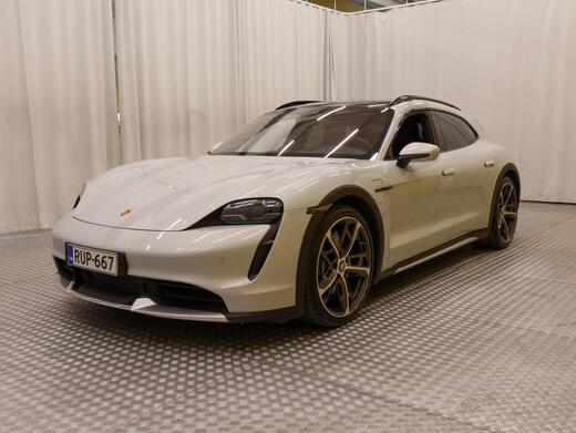 Porsche Taycan vaihtoauto
