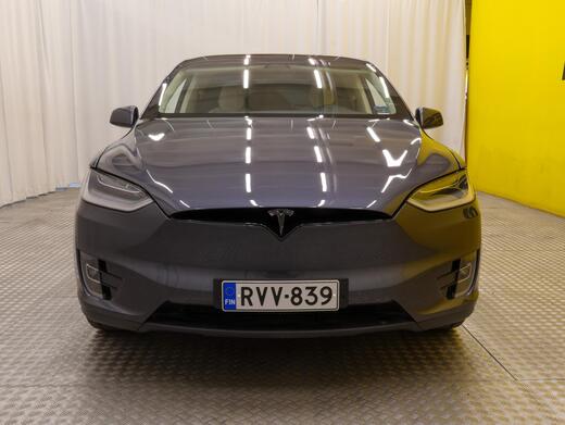 Tesla Model X vaihtoauto