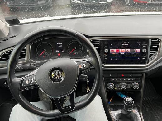 Volkswagen T-Roc vaihtoauto