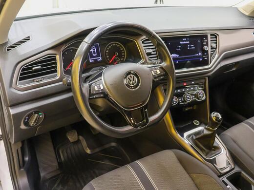 Volkswagen T-Roc vaihtoauto