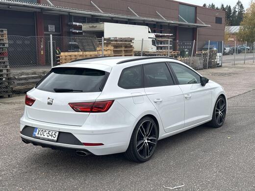 SEAT Leon ST vaihtoauto