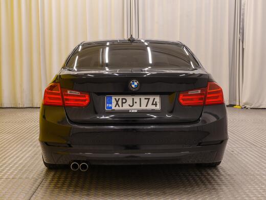 BMW 330 vaihtoauto