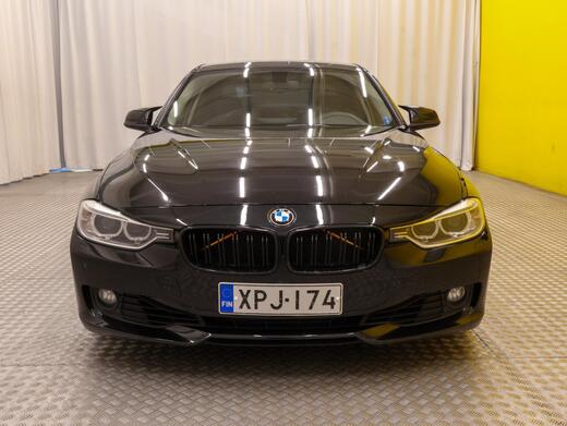 BMW 330 vaihtoauto