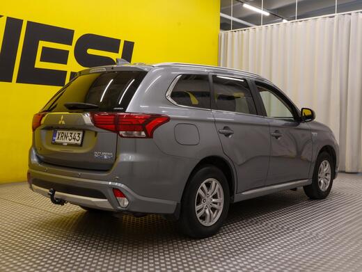 Mitsubishi Outlander PHEV vaihtoauto