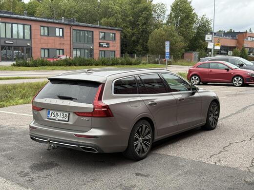 Volvo V60 vaihtoauto