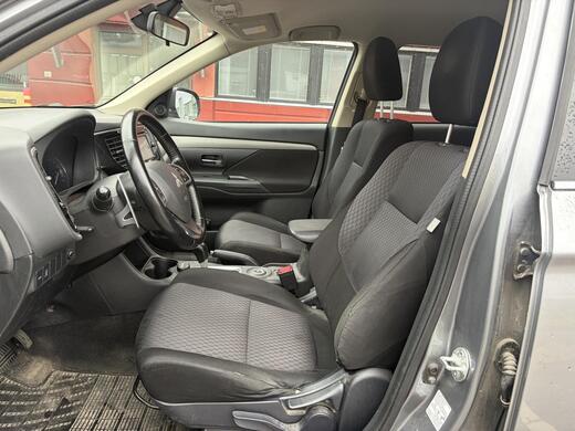 Mitsubishi Outlander vaihtoauto