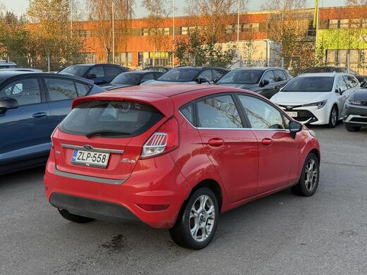 Ford Fiesta vaihtoauto