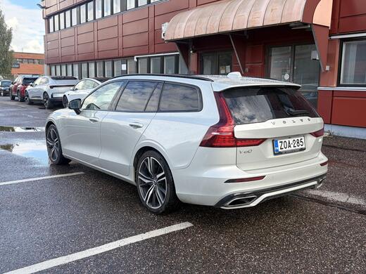 Volvo V60 vaihtoauto