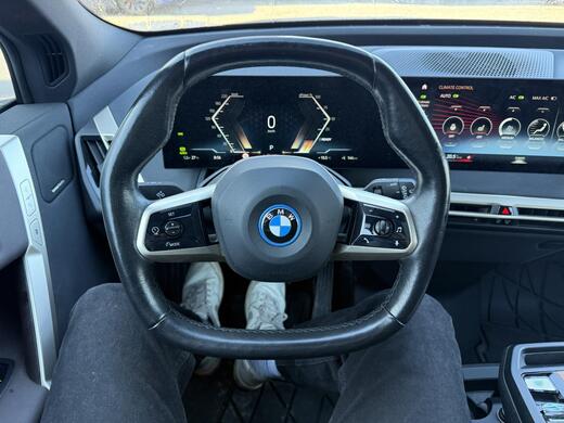 BMW iX vaihtoauto