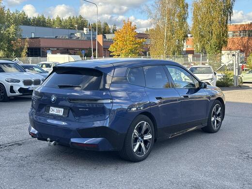 BMW iX vaihtoauto