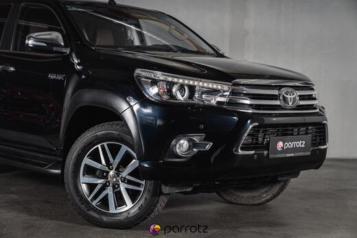 Toyota Hilux vaihtoauto
