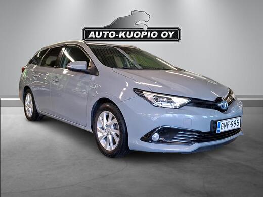 Toyota Auris vaihtoauto