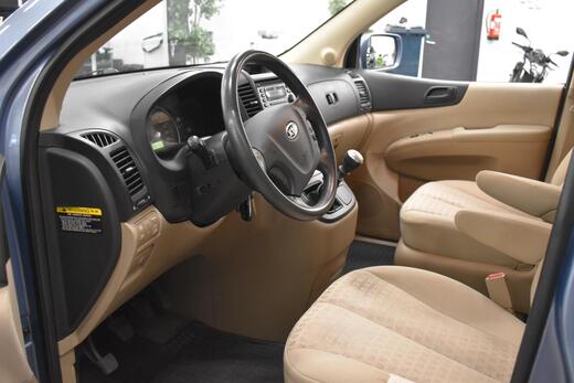 Kia Carnival vaihtoauto