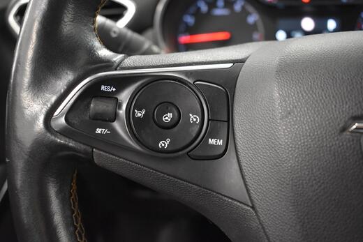 Opel Crossland X vaihtoauto