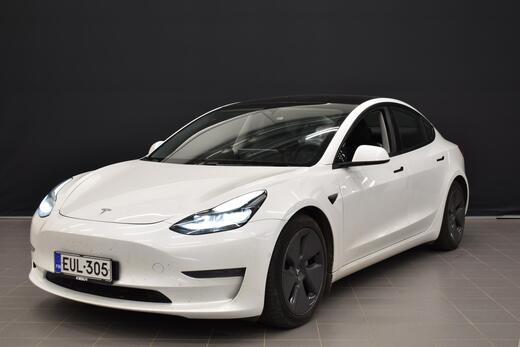 Tesla Model 3 vaihtoauto
