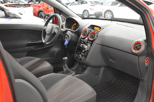 Opel Corsa vaihtoauto