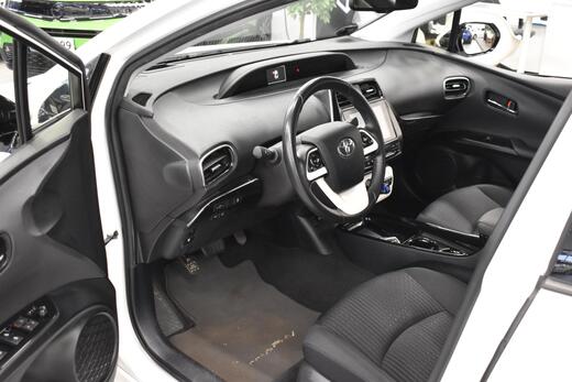 Toyota Prius vaihtoauto