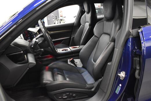 Porsche Taycan vaihtoauto