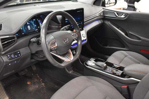 Hyundai IONIQ electric vaihtoauto