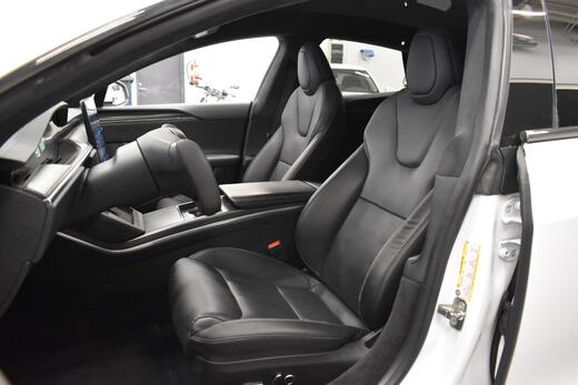 Tesla Model S vaihtoauto