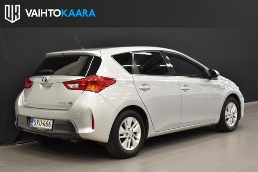 Toyota Auris vaihtoauto