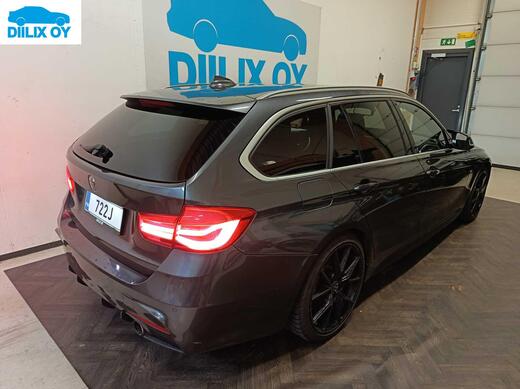 BMW 330 vaihtoauto