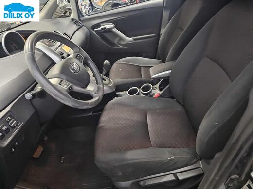 Toyota Verso vaihtoauto