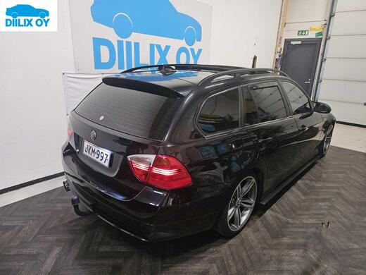 BMW 330 vaihtoauto