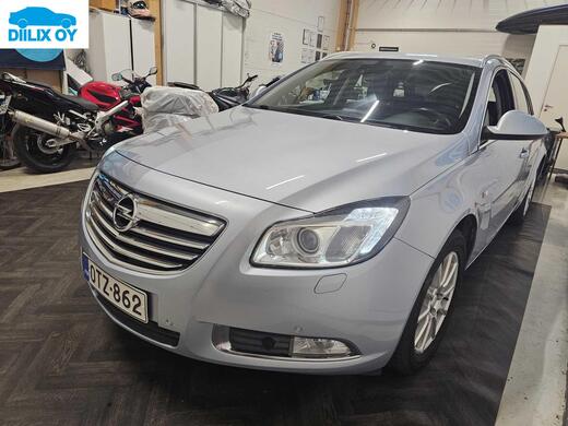 Opel Insignia vaihtoauto