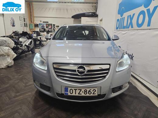 Opel Insignia vaihtoauto