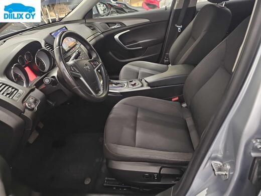Opel Insignia vaihtoauto