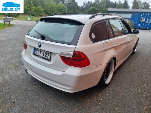BMW 320 vaihtoauto