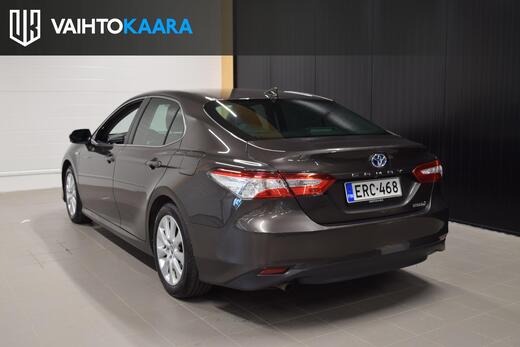 Toyota Camry vaihtoauto