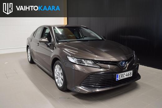 Toyota Camry vaihtoauto