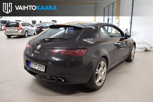 Alfa Romeo Brera vaihtoauto