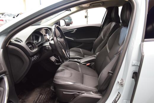 Volvo V40 vaihtoauto