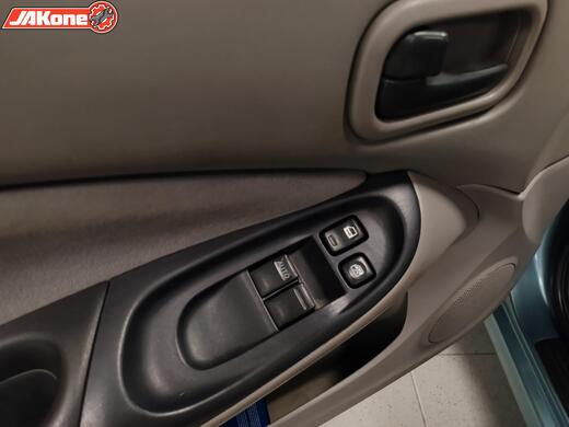 Nissan Almera vaihtoauto