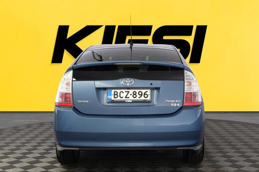 Toyota Prius vaihtoauto
